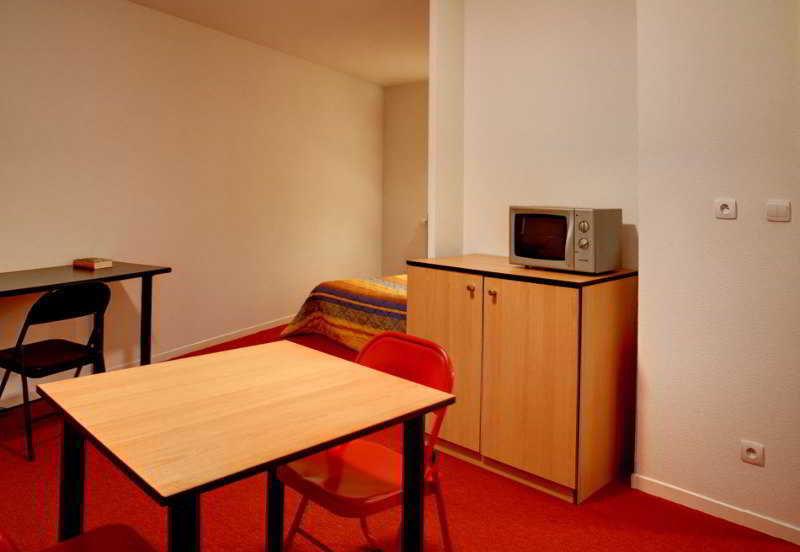 Kosy Appart'Hotels - La Maison Des Chercheurs Vandoeuvre-lès-Nancy Εξωτερικό φωτογραφία